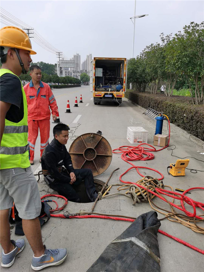 简阳翻衬法管道修复技术主要工序