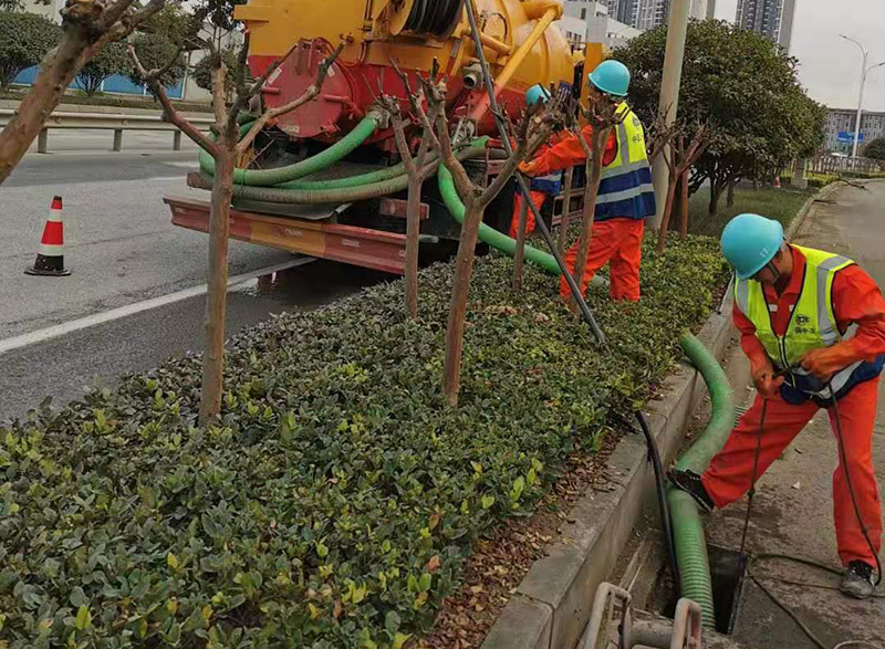 简阳市政管道清淤